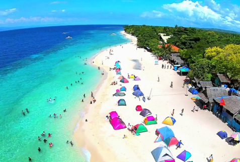 White Beach de Moalboal