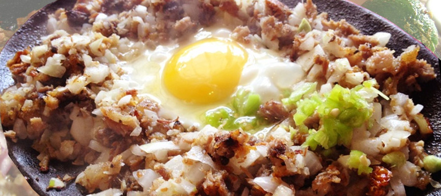 Pork Sisg un plato típico de la comida filipina